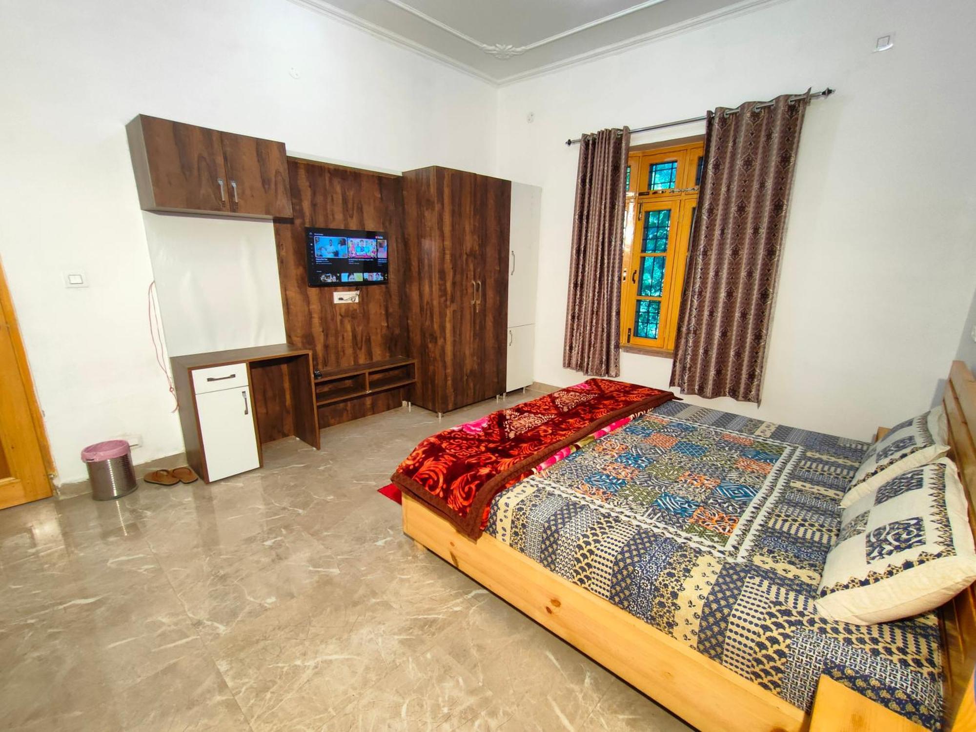 Travelodge Homestay Bīr エクステリア 写真